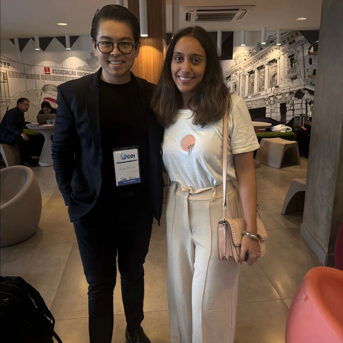 Thayane em congresso de odontologia